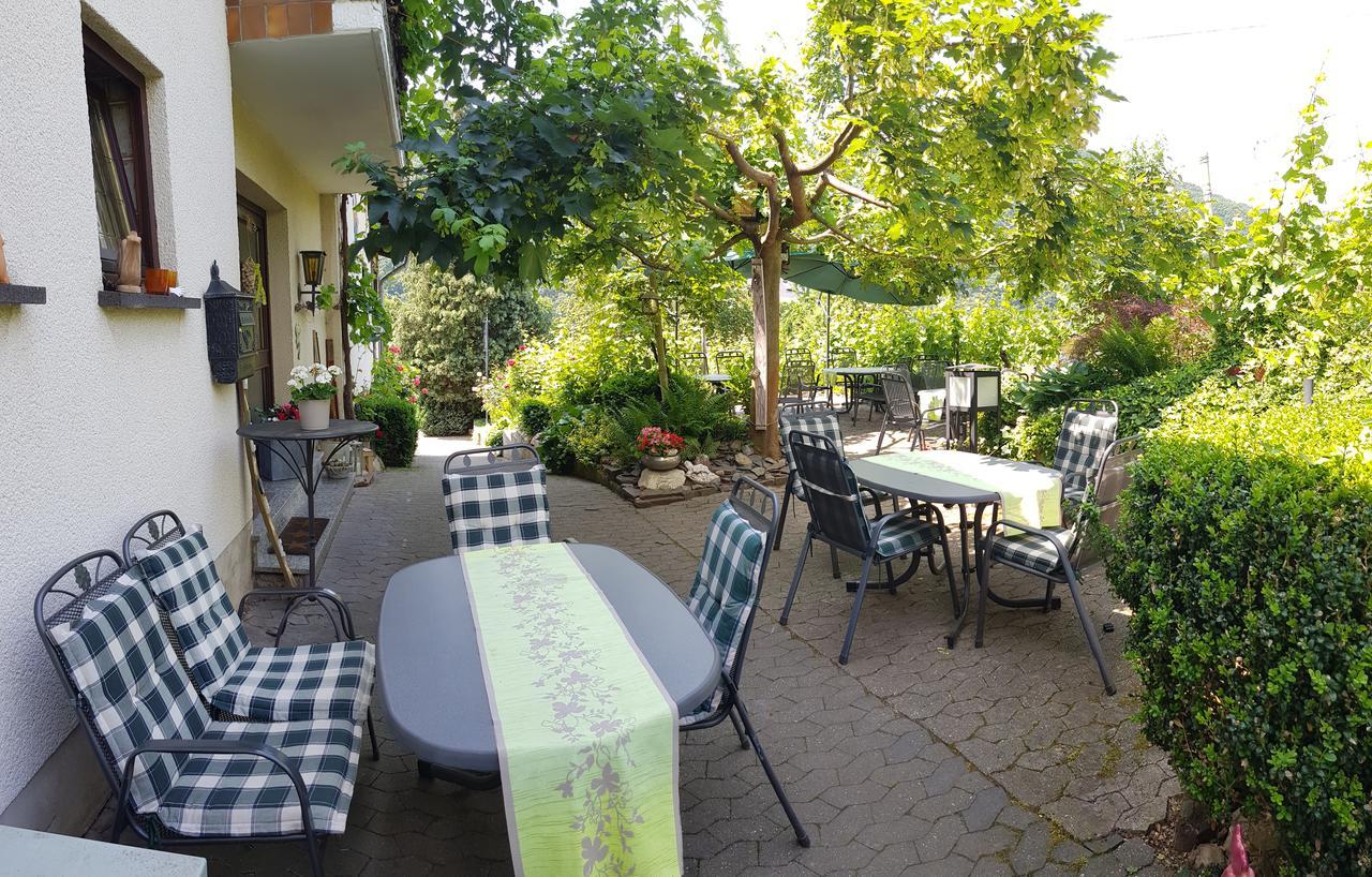 Weingut Erich Serwazi ميسينيش المظهر الخارجي الصورة